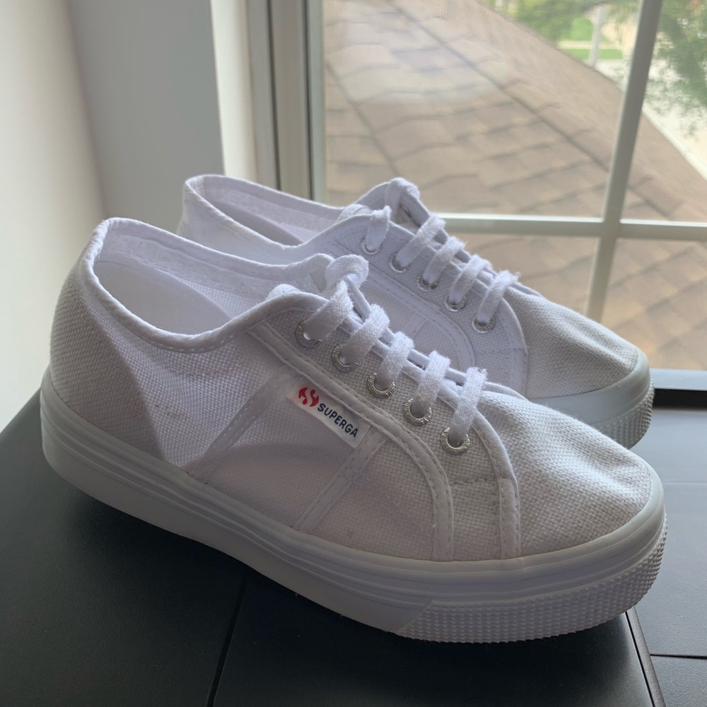 Kids White Superga size 2